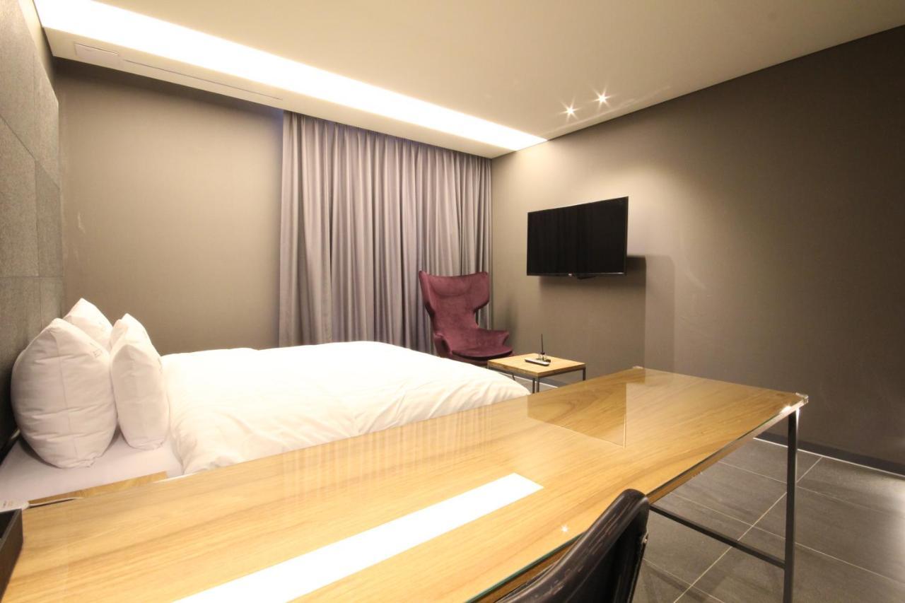 Hotel Eco Stay Чонджу Екстериор снимка