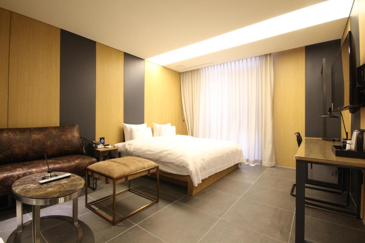 Hotel Eco Stay Чонджу Екстериор снимка